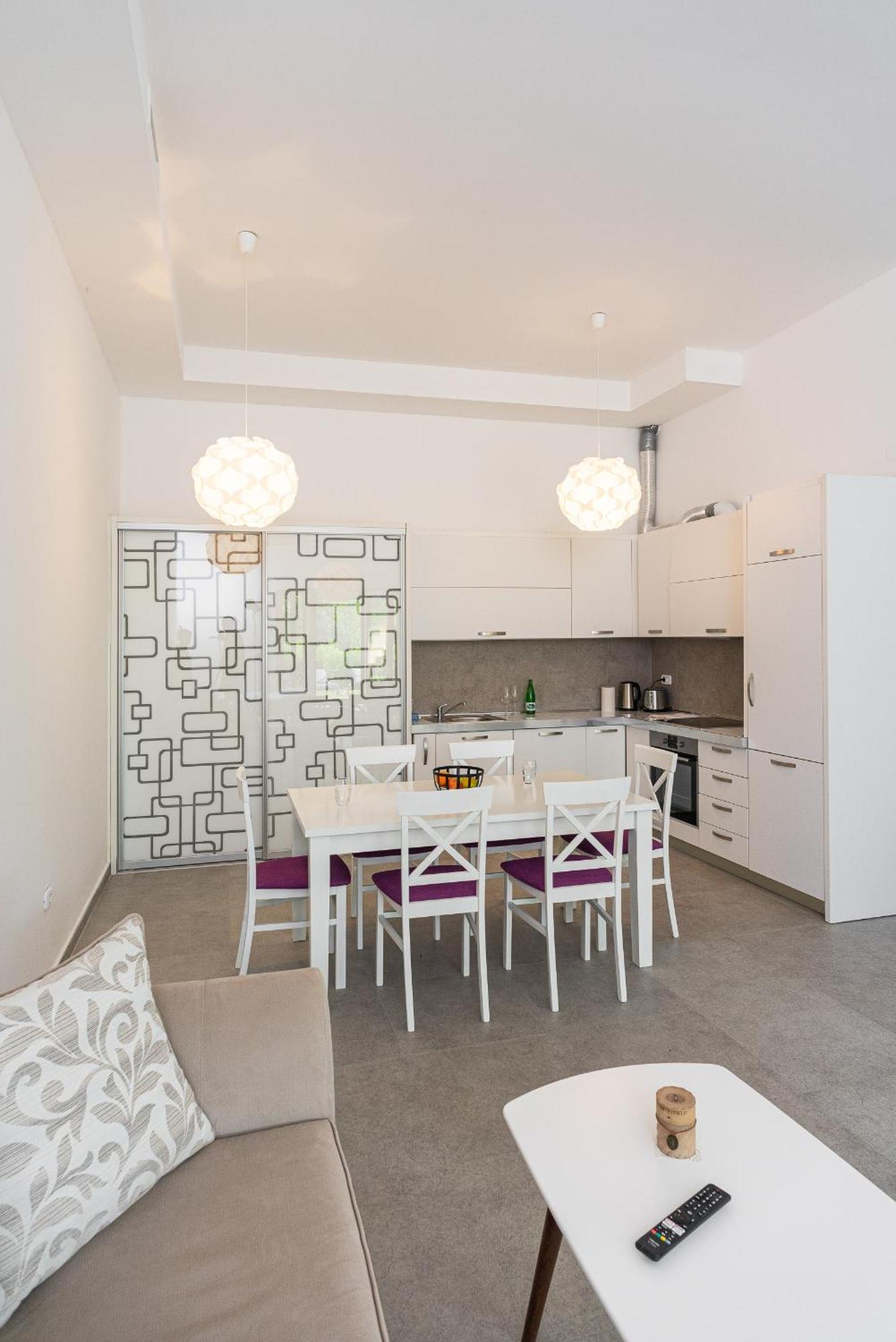 Vertmont Apartments Свети-Стефан Номер фото