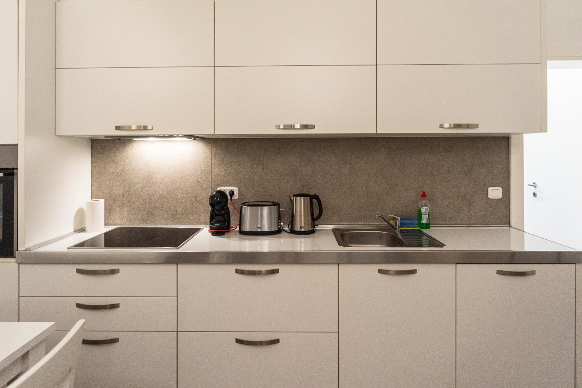 Vertmont Apartments Свети-Стефан Экстерьер фото